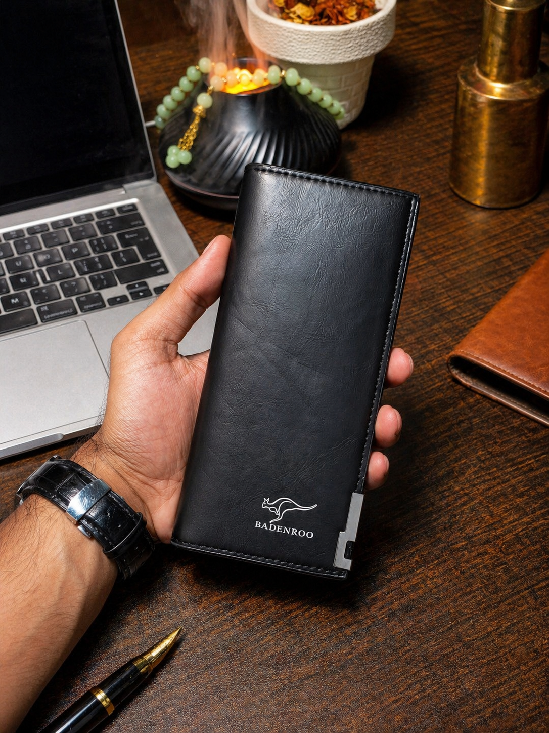 New Trendy PU Leather Long Wallet For Men And Women Cash And Card Holder With Steel Badge